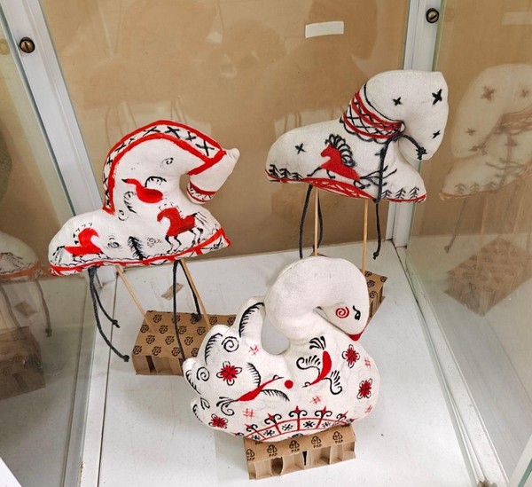 Выставка «Мезенские мотивы»