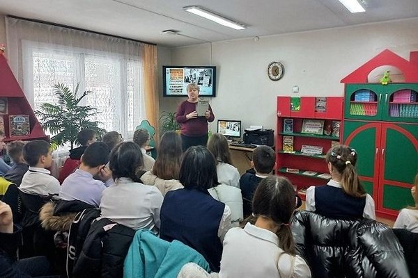 Исторический набат «Ленинградский звучит метроном»