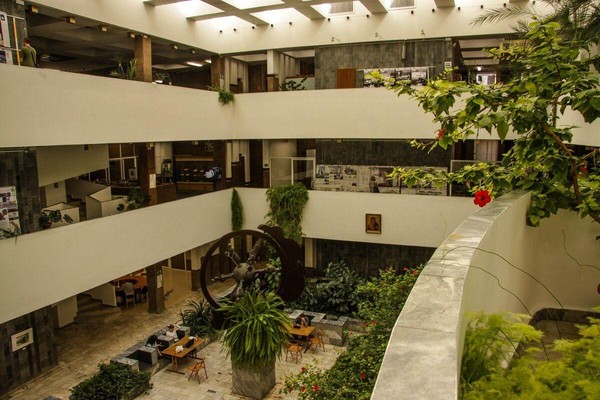 Литературный клуб «Фигуры и тропы»: «Облако, озеро, башня», Владимир Набоков