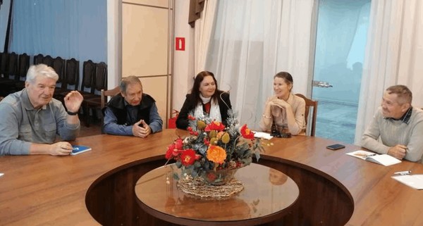 Заседание литературной студии «Тамариск»