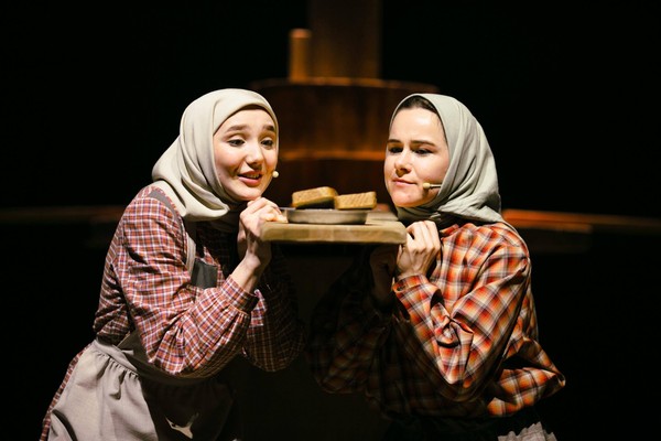 Спектакль «Кусок хлеба»