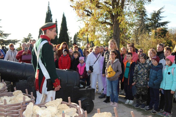Театрализованная экскурсия «В бою обрели мы славу свою»
