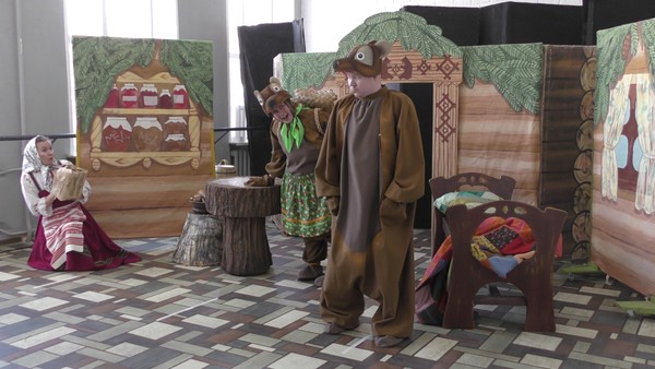 Спектакль «Медвежья нянька»