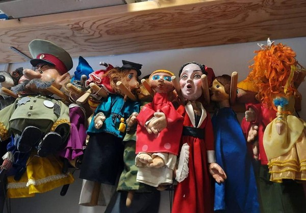 Экскурсия для взрослых «За кулисами театра кукол»