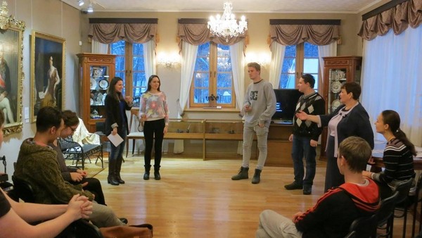 Программа «Салонные игры»