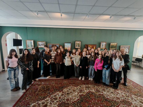 Встреча с автором выставки Образ Родины с заслуженным художником РФ ВА ОРЛОВЫМ