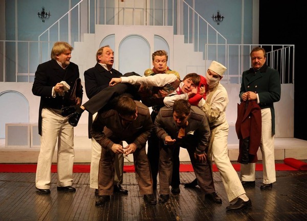 Спектакль «Ревизор»