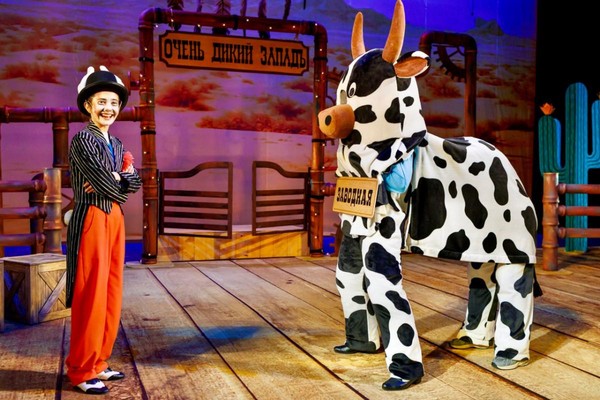 Спектакль «Братец Лис и Братец Кролик»