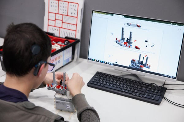 Мастер-класс по робототехнике для детей с ОВЗ