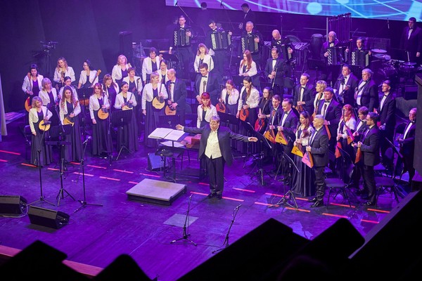 Концерт «90 лет вместе с музыкой»