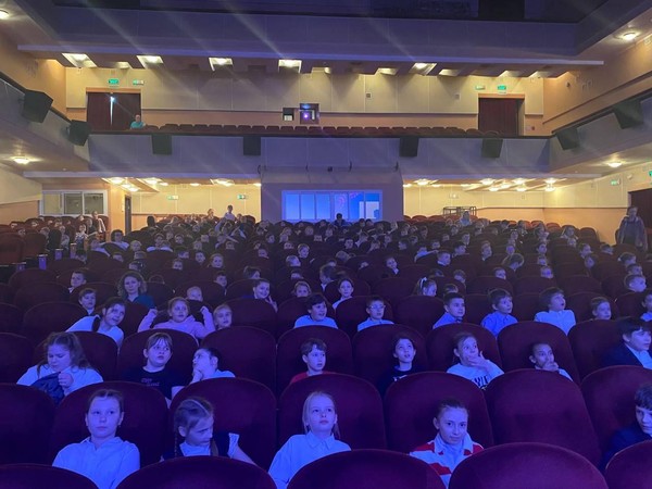 Просмотр фильма «Сказка о потерянном времени» в рамках киноклуба «Моя великая Родина»