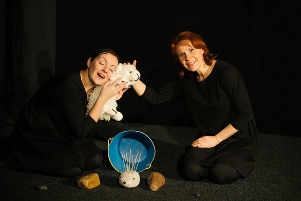 Спектакль «Мир в ведерке»