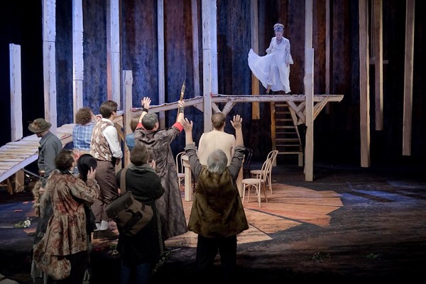 Спектакль «Лес. Частный случай»