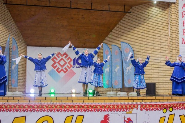 Набор в «Хореографический ансамбль «Карусель» и студию танцев «Забава»