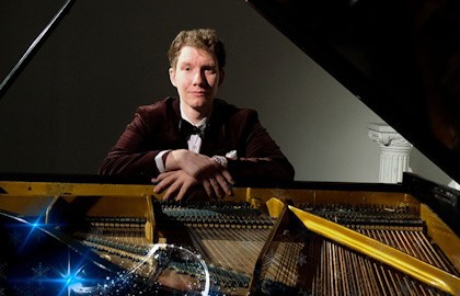 Вихри вальса. Виктор Николаев