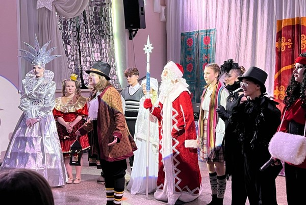 Новогоднее представление «Дюймовочка»