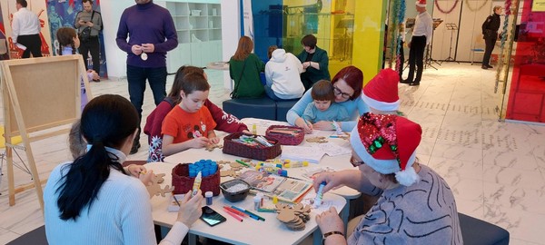 Творческая мастерская снеговика