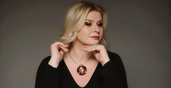 Holly Night: праздничная музыка для органа и голоса