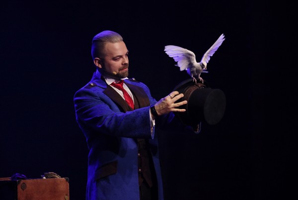 Александр Плотников. 10 лет в шляпе