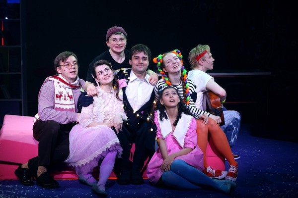 Спектакль «Папина елка. Комедия про приключения Арлекина, Пульчинеллы и Коломбины...»