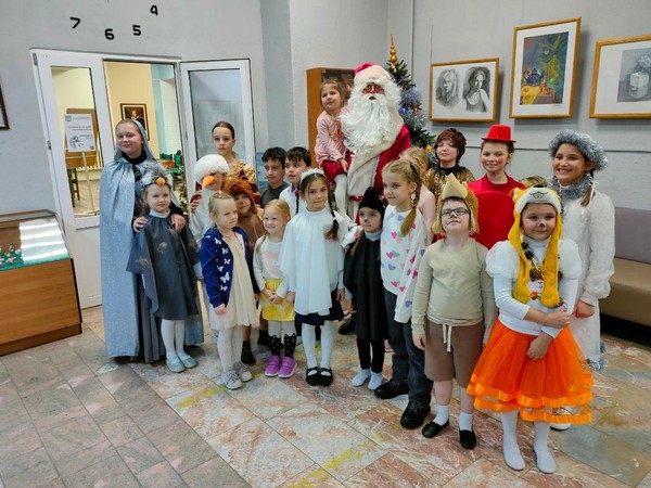 Академия новогодних затей