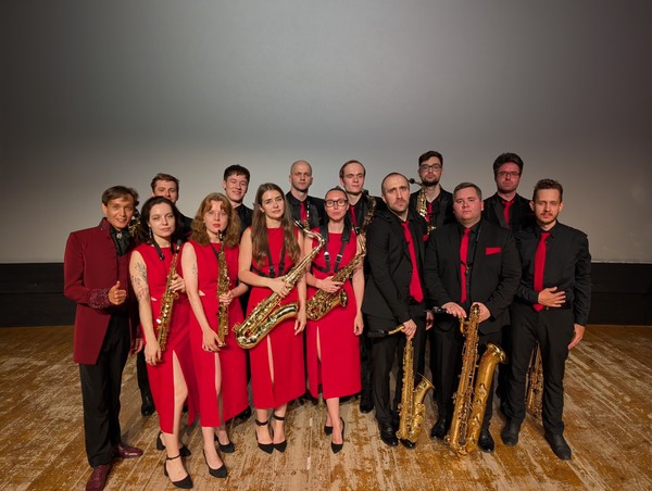 Мировые шедевры для девяти саксофонов