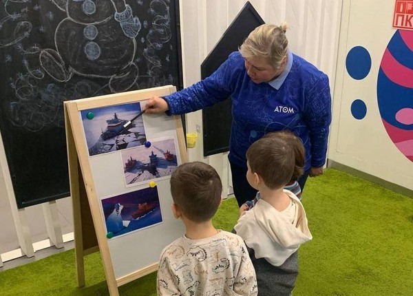 «Зимнее путешествие с Атомарёнком»: Мастер-класс «Путешествие на ледоколе»