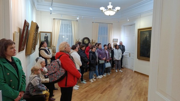 Программа «Птица счастья: как рождались ритмы, стихи и легенды советской эпохи»