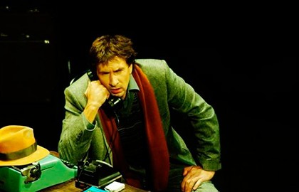 Двое на качелях