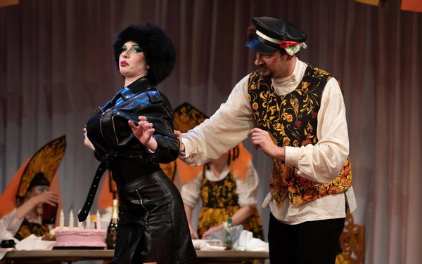 Спектакль «Баба Шанель»