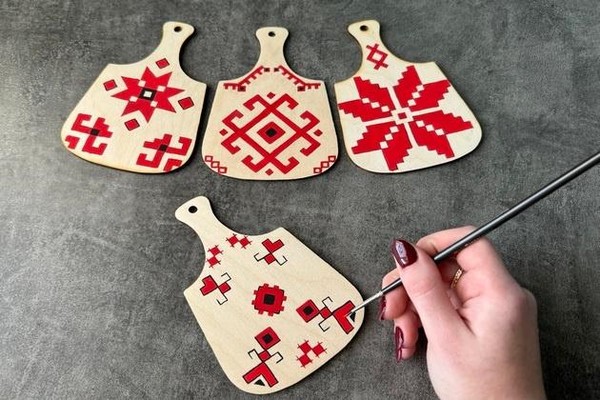 Мастер-класс «Символы родной земли: искусство мордовского орнамента»