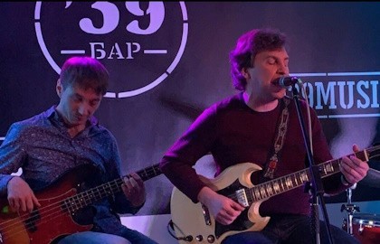 Вадим Иващенко & The Boneshakers