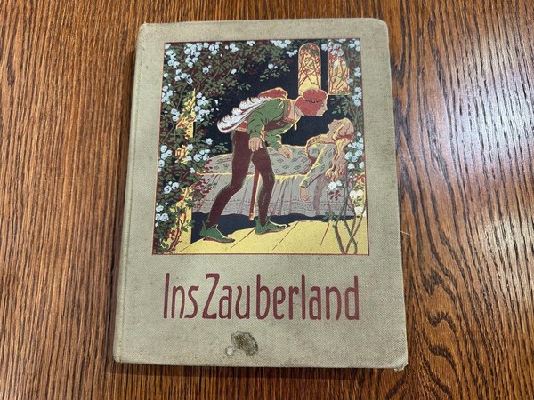 История экспоната «Сказки братьев Гримм»