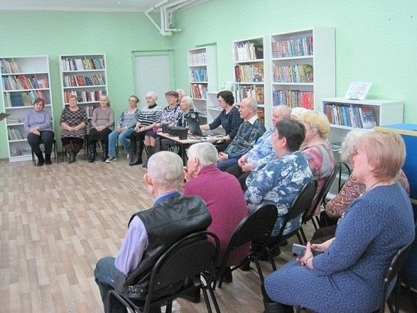 Литературно-музыкальная гостиная «С песней по жизни»