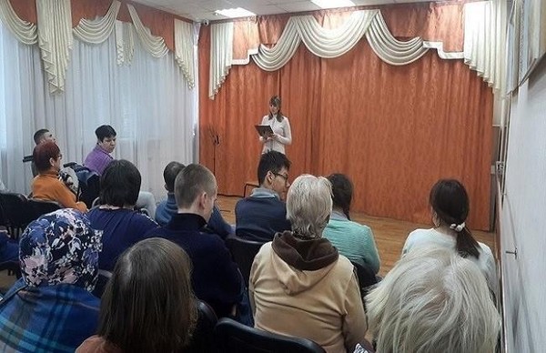 Литературно-музыкальный час «С песней по жизни»