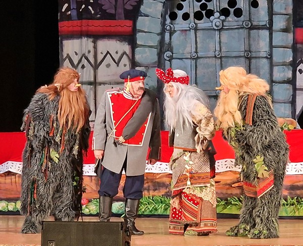 Спектакль «Как Иван-солдат нечистой силе помогал»