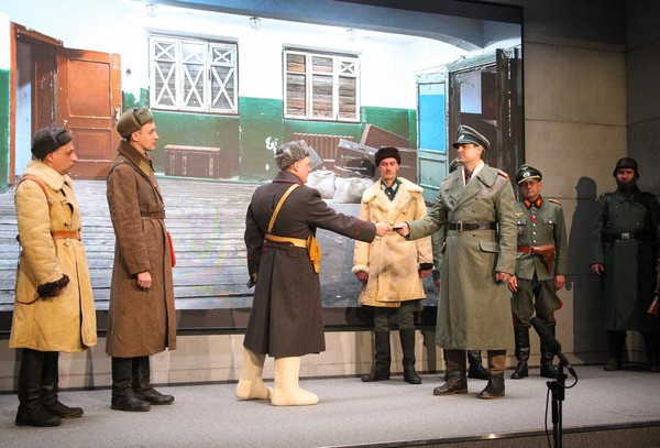 Реконструкция «Пленение штаба 6-й немецкой полевой армии»