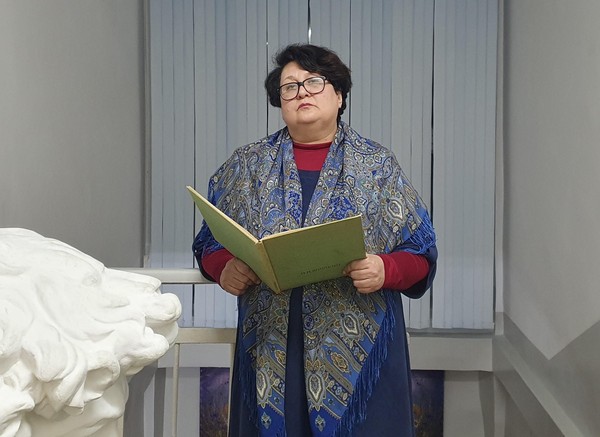 Лекция «Декоративно-прикладное искусство. Борецкая роспись»