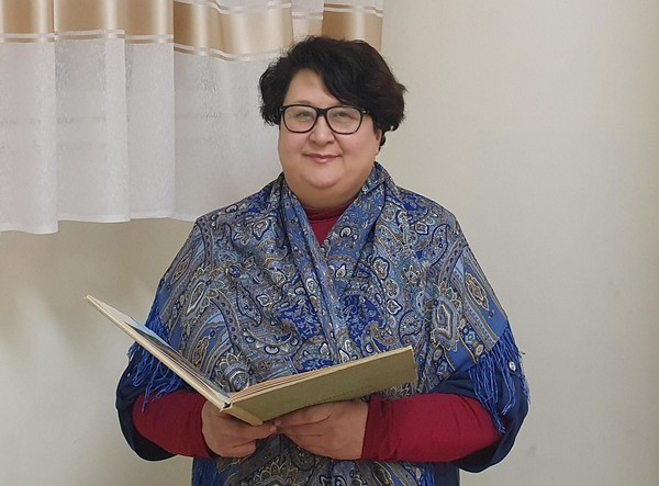 Лекция «Декоративно-прикладное искусство. Гжельская роспись по керамике»