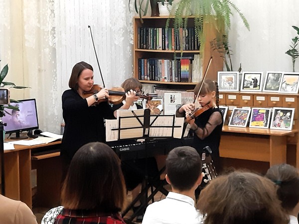 Музыкальная программа «Зимние мотивы»