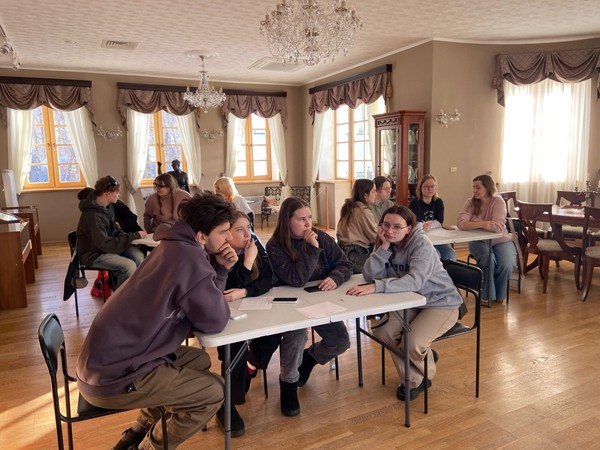 Арт-квиз «Семейные истории»