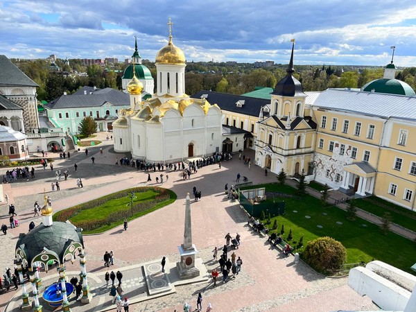 Обзорная экскурсия по Свято-Троицкой Сергиевой Лавре