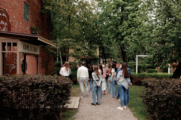 Первый взгляд