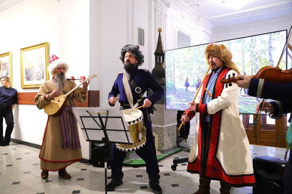 Программа «Недаром помнит вся Россия…»