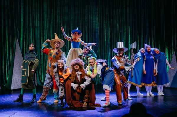 Спектакль «Волшебник Изумрудного города»