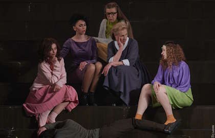 Замок Рейвенскрофт