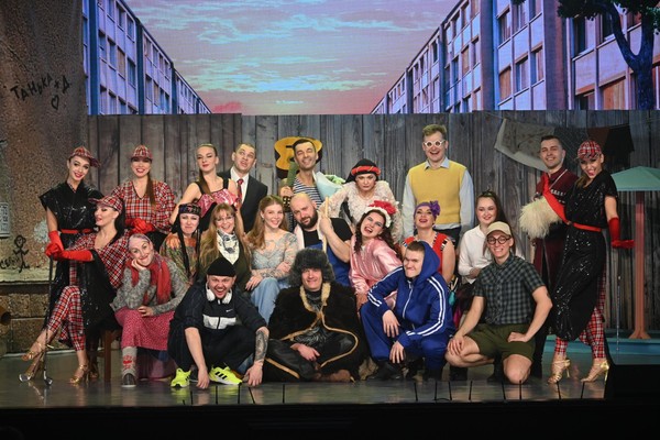 Концертная программа «Песни нашего двора»