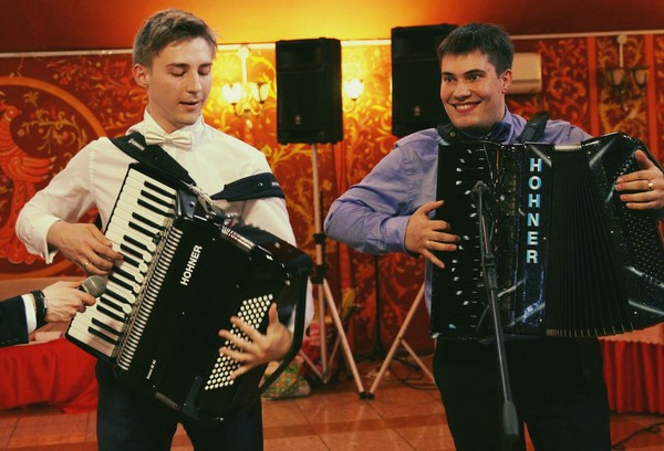 Любимые песни под аккордеон