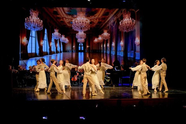 Волшебство струн, клавиш и ветра