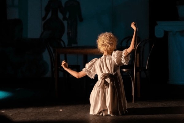 Спектакль «Сотворившая чудо»